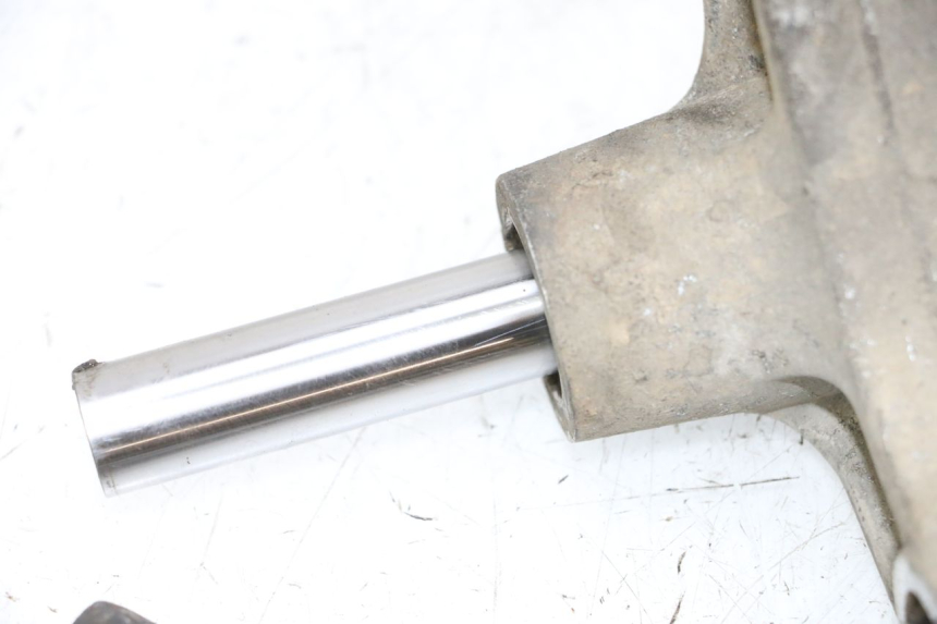 photo de BIELLETTE AMORTISSEUR YAMAHA FJR ABS 1300 (2006 - 2012) - Détails caractéristiques