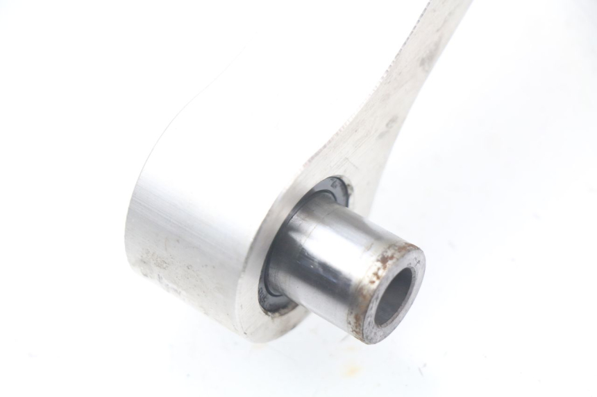 photo de BIELLETTE AMORTISSEUR YAMAHA FZ8 800 (2010 - 2016) - Détail de la pièce