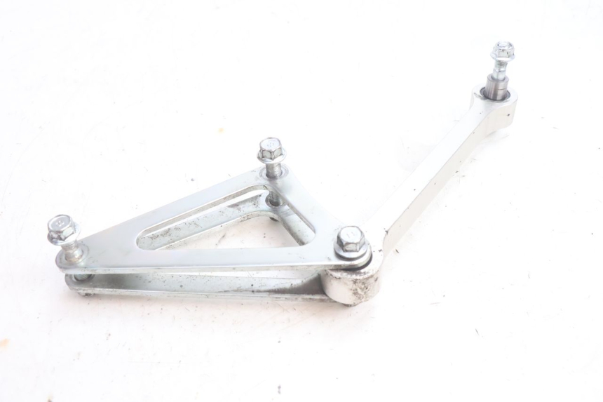 photo de BIELLETTE AMORTISSEUR YAMAHA FZ8 800 (2010 - 2016) - Points de fixation