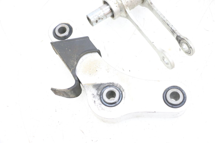 photo de BIELLETTE AMORTISSEUR YAMAHA MT-07 MT07 ABS 700 (2018 - 2020) - Vue rapprochée