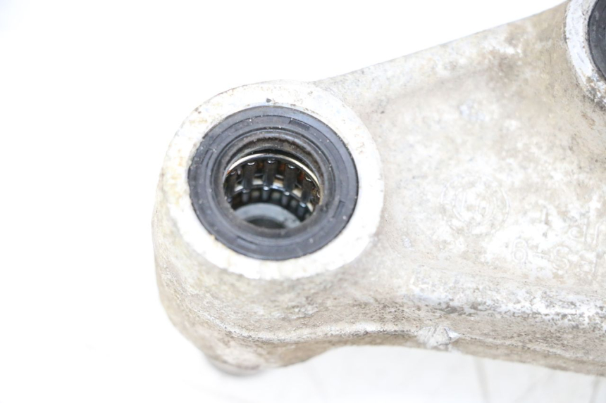 photo de BIELLETTE AMORTISSEUR HONDA NSR R 125 (1994 - 2003) - Points de fixation