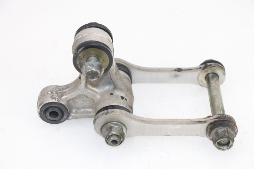 photo de BIELLETTE AMORTISSEUR SUZUKI XF FREEWIND 650 (1997 - 2003) - Points de fixation