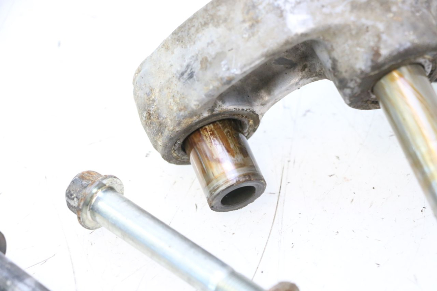 photo de BIELLETTE AMORTISSEUR SUZUKI SV S 650 (2003 - 2009) - État de surface