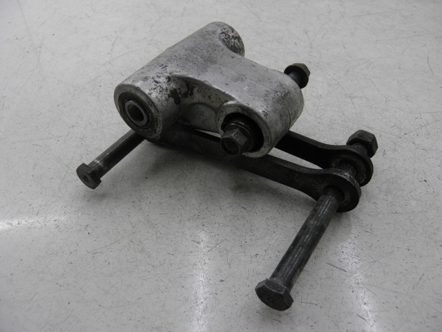 photo de BIELLETTE AMORTISSEUR YAMAHA FZS FAZER 600 (1998 - 2001)