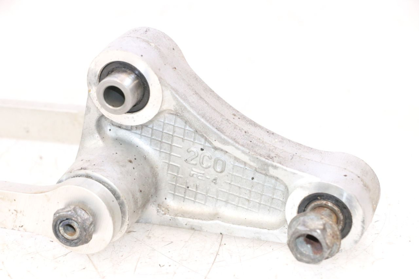 photo de BIELLETTE AMORTISSEUR YAMAHA YZF R6 600 (2008 - 2009) - État de surface