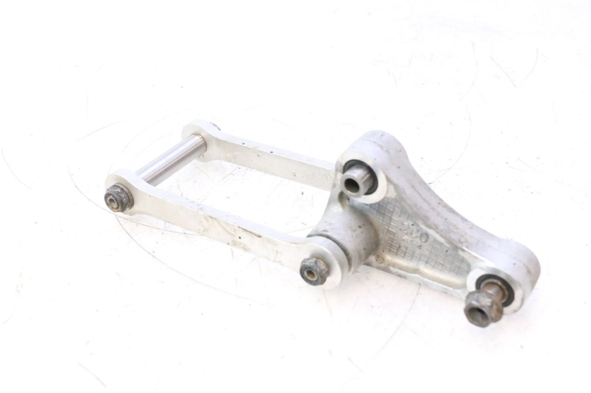 photo de BIELLETTE AMORTISSEUR YAMAHA YZF R6 600 (2008 - 2009) - Marquages et références