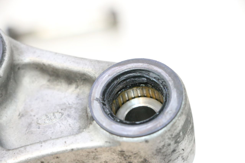 photo de BIELLETTE AMORTISSEUR KAWASAKI ZZR 600 (1995 - 2004) - Pièce contrôlée