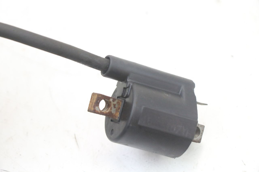 photo de BOBINE YAMAHA AEROX 50 (1997 - 2006) - Points de fixation