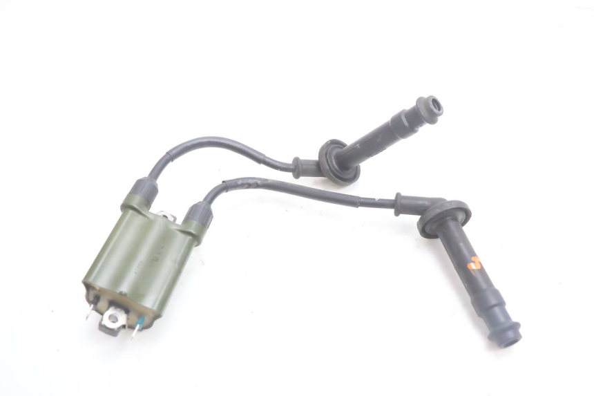 photo de BOBINE HONDA CB F HORNET 600 (2005 - 2006) - Vue d’ensemble