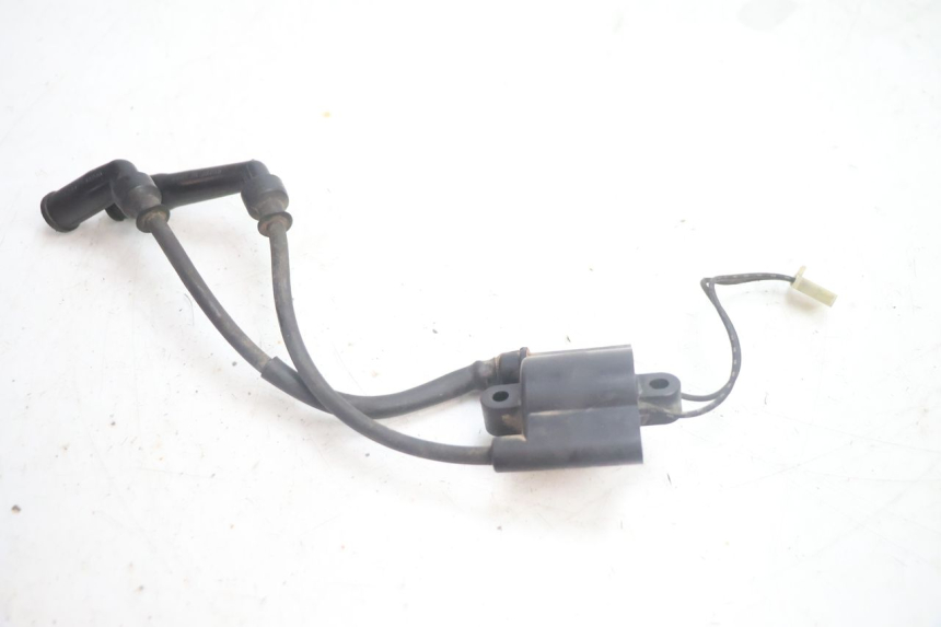 photo de BOBINE SUZUKI DR S 600 (1985 - 1989) - Vue d’ensemble