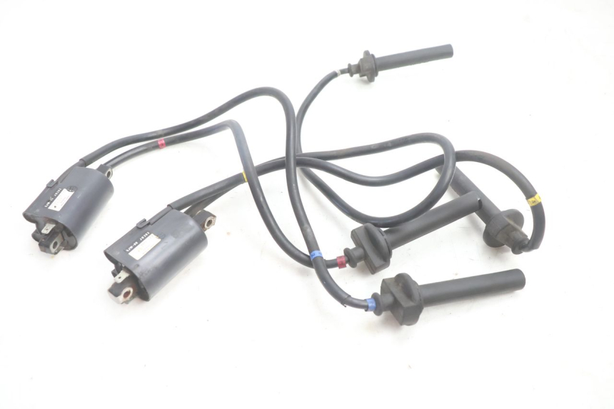 photo de BOBINE YAMAHA FJR 1300 (2001 - 2005) - Points de fixation