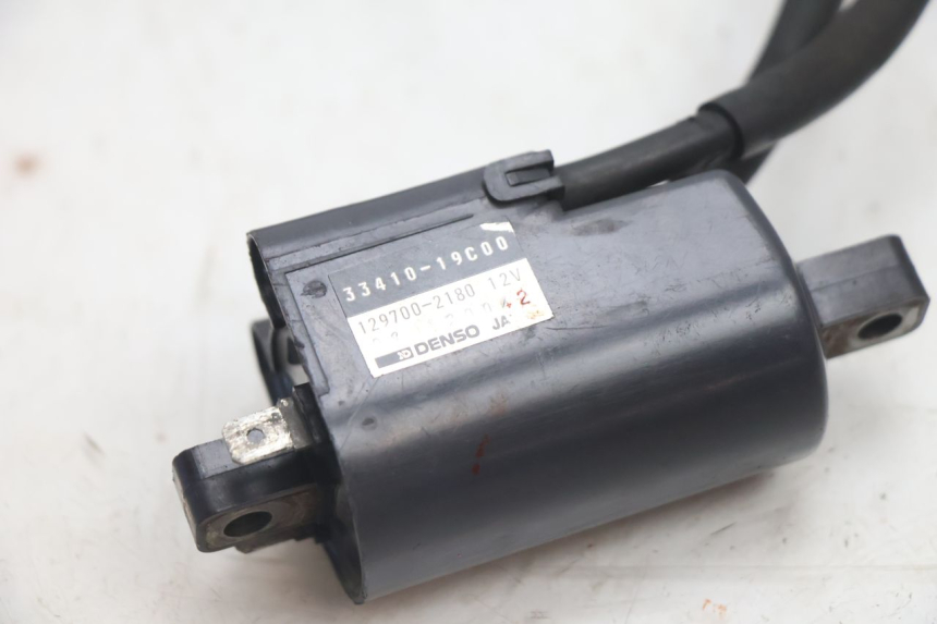 photo de BOBINE SUZUKI GSX F GSXF 750 (1988 - 1998) - Gros plan technique