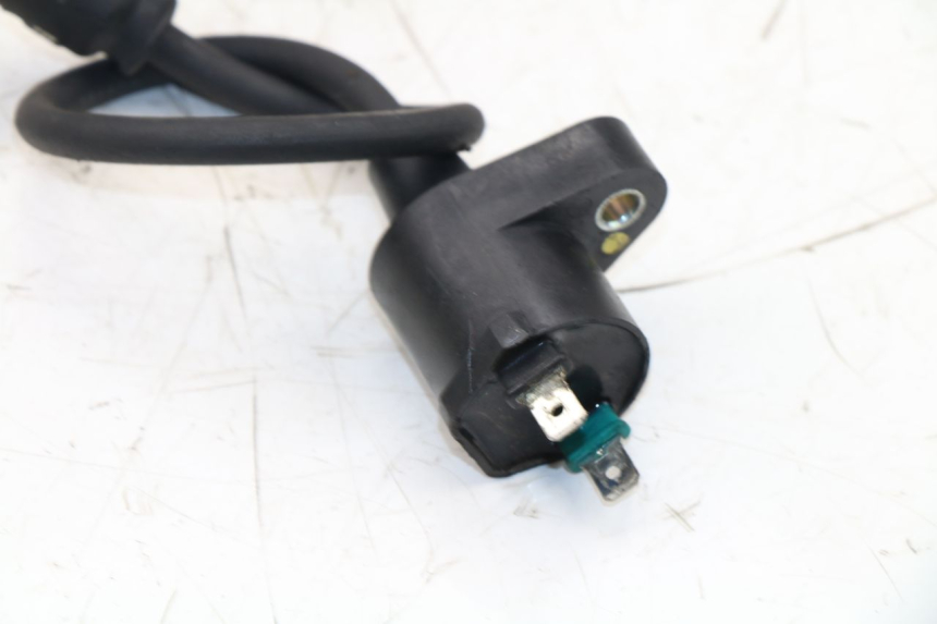 photo de BOBINE PEUGEOT LUDIX BLASTER 50 (2006 - 2014) - Autre angle de vue