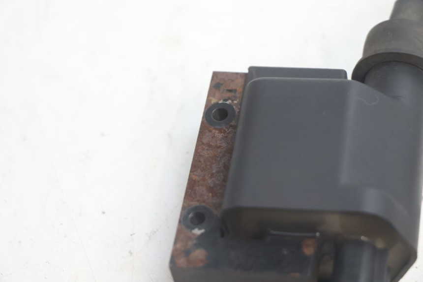 photo de BOBINE PEUGEOT SATELIS 125 (2013 - 2018) - Points de fixation