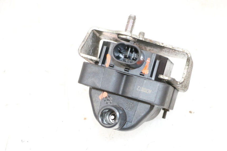 photo de BOBINE PIAGGIO VESPA GTS SUPER IE 125 (2009 - 2016) - Gros plan technique