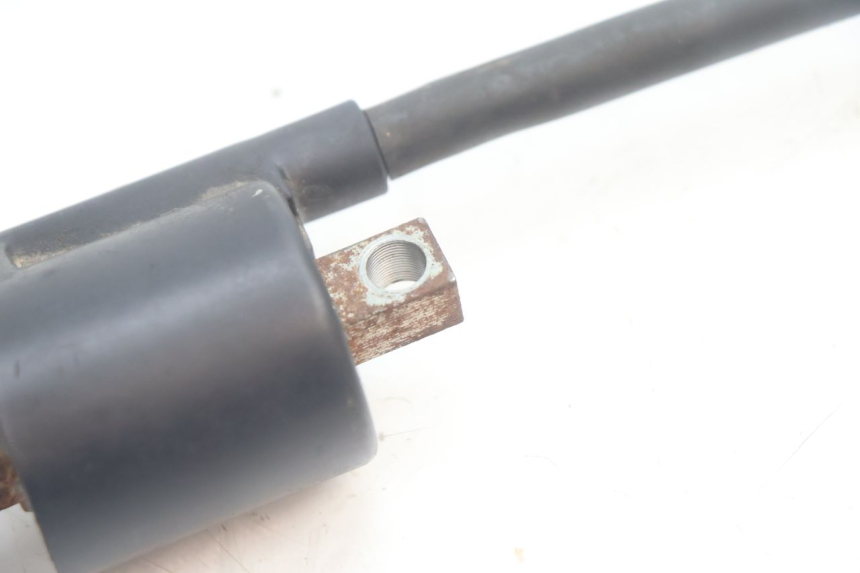 photo de BOBINE YAMAHA YP MAJESTY 125 (2007 - 2010) - Points de fixation