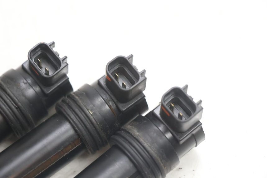 photo de BOBINE KAWASAKI ZX-6R ZX6R 600 (2000 - 2002) - Zoom état d’usage