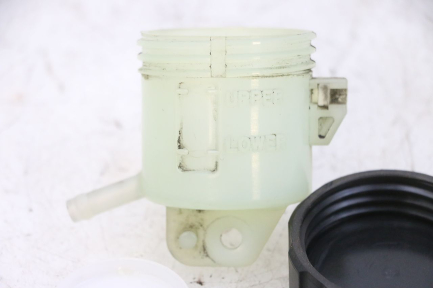 photo de BOCAL LIQUIDE FREIN YAMAHA FJR ABS 1300 (2006 - 2012) - Vue d’ensemble