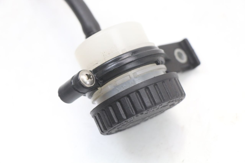 photo de BOCAL LIQUIDE FREIN MOTO GUZZI NORGE 8V GT 1200 (2011 - 2016)