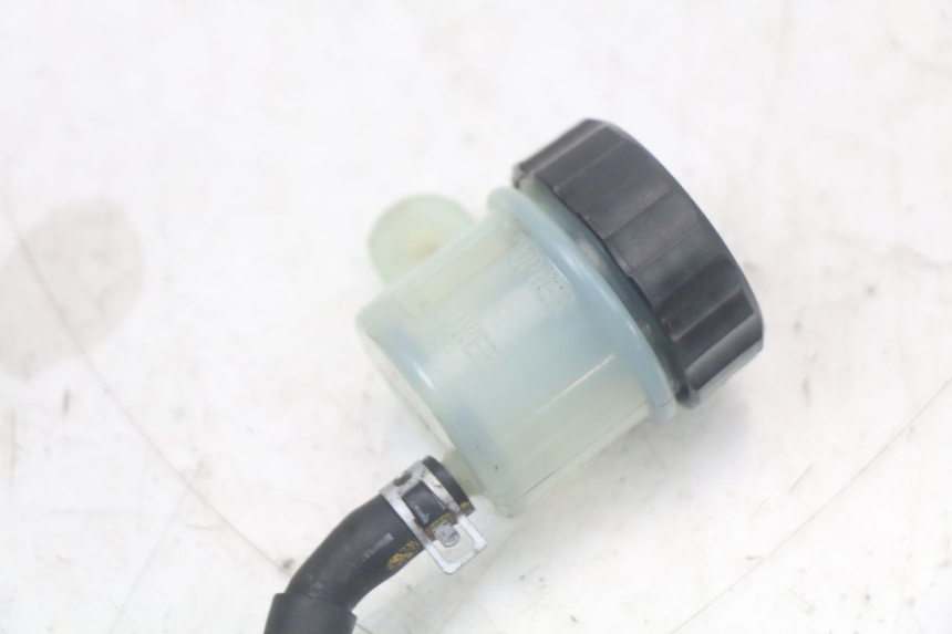 photo de RÉSERVOIR DE LIQUIDE DE FREIN YAMAHA TDM ABS 900 (2002 - 2014)