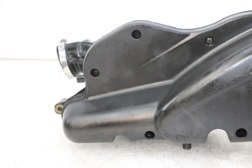 photo de BOITE A AIR PIAGGIO BEVERLY 125 (1998 - 2005) - État de surface