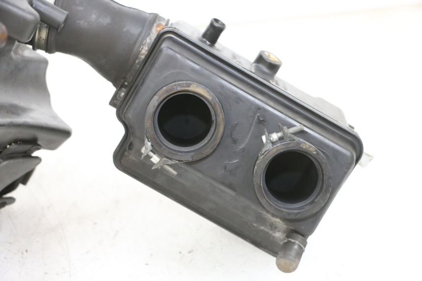 photo de BOITE A AIR SUZUKI BURGMAN 650 (2013 - 2020)