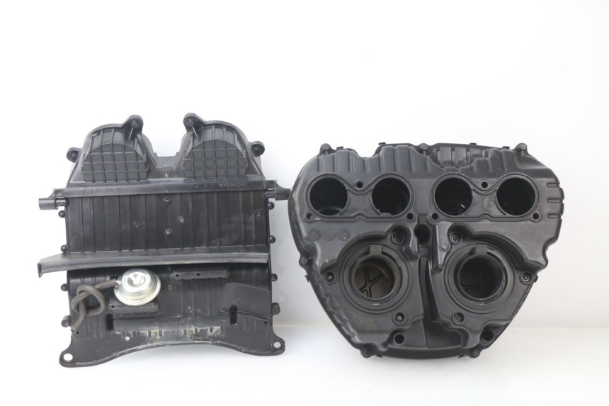 photo de BOITE A AIR HONDA CBR RR FIREBLADE 1000 (2006 - 2007) - Vue d’ensemble