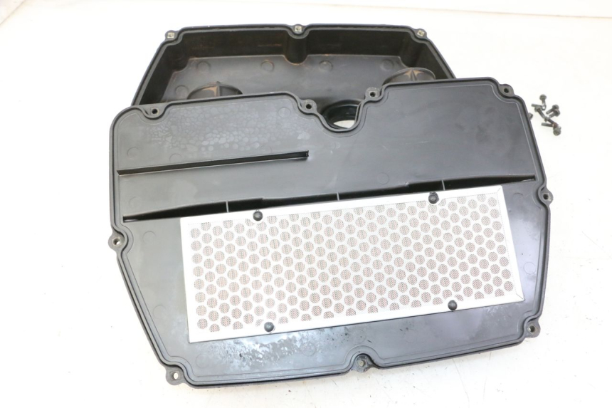 photo de BOITE A AIR HONDA CBR RR FIREBLADE 900 (1992 - 1994)