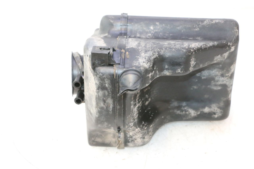 photo de BOITE A AIR SUZUKI DR S 600 (1985 - 1989) - Points de fixation
