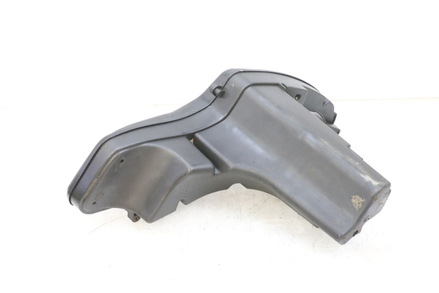 photo de BOITE A AIR PEUGEOT ELYSEO 125 (1999 - 2004) - Gros plan technique