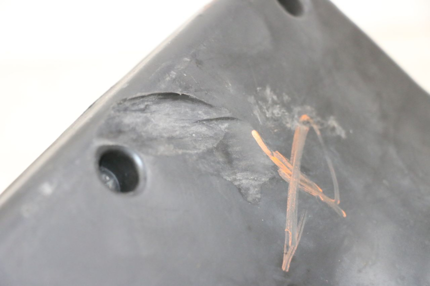 photo de BOITE A AIR PIAGGIO FLY 4T 50 (2013 - 2017) - Zoom état d’usage