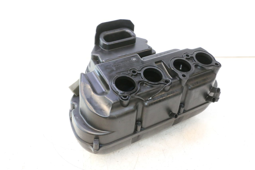 photo de BOITE A AIR YAMAHA FZ8 800 (2010 - 2016) - Détail de la pièce