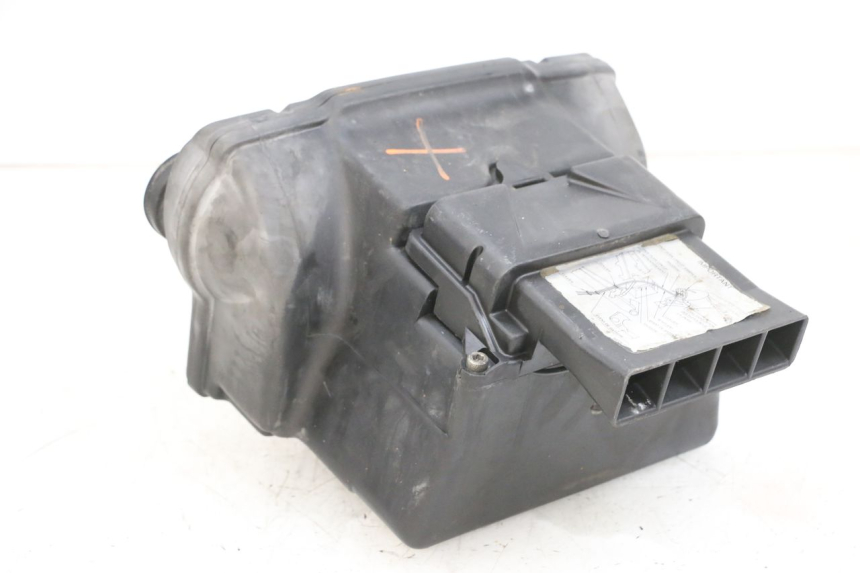 photo de BOITE A AIR KAWASAKI GPX R WARBIRD 600 (1988 - 1993) - Points de fixation