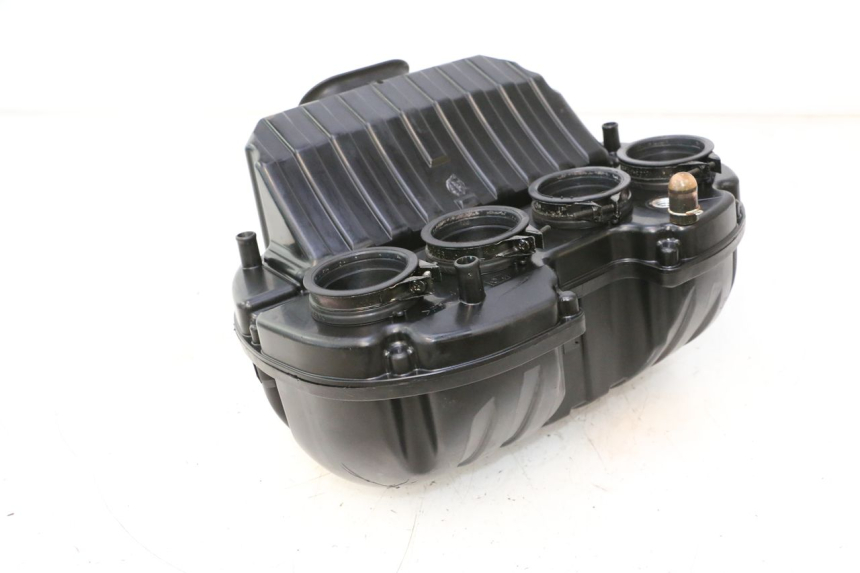 photo de BOITE A AIR SUZUKI GSR 600 (2005 - 2012) - État de surface
