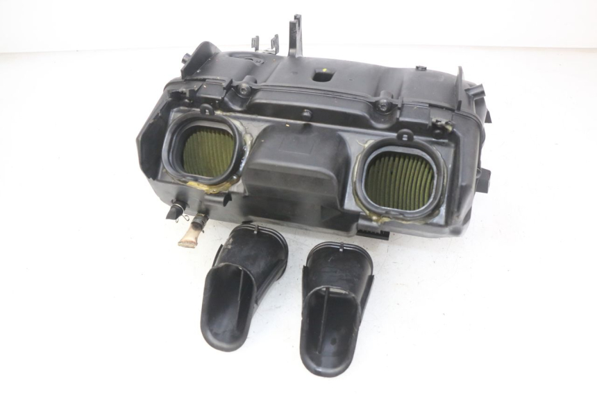 photo de BOITE A AIR HONDA CB R 1000 (2018 - 2023)