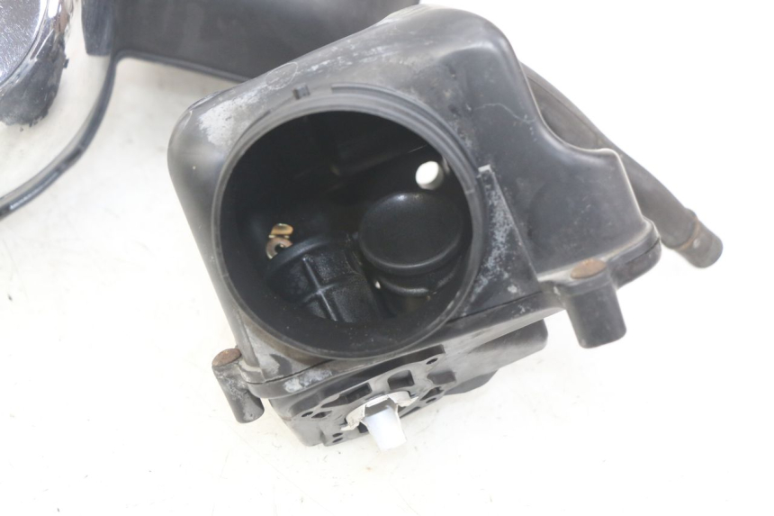 photo de BOITE A AIR HONDA VT C SHADOW 125 (1999 - 2007)