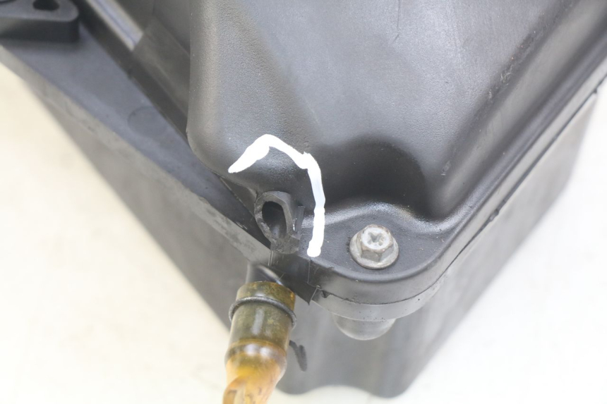 photo de BOITE A AIR YAMAHA HW XENTER 125 (2011 - 2017)