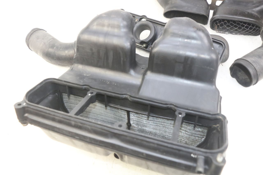 photo de BOITE A AIR KAWASAKI ZX-6R ZX6R 600 (1995 - 1997)