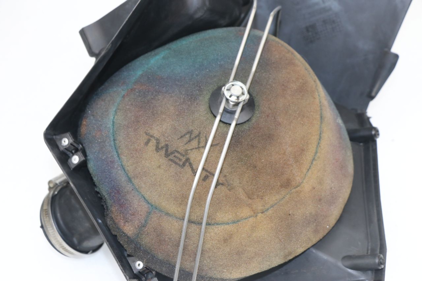 photo de BOITE A AIR KTM SXF SX-F 250 (2007 - 2010) - Zoom état d’usage