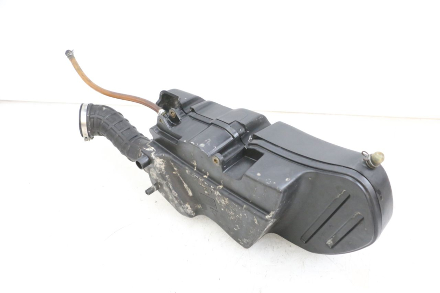 photo de BOITE A AIR PIAGGIO MP3 LT 400 (2007 - 2012) - Gros plan technique