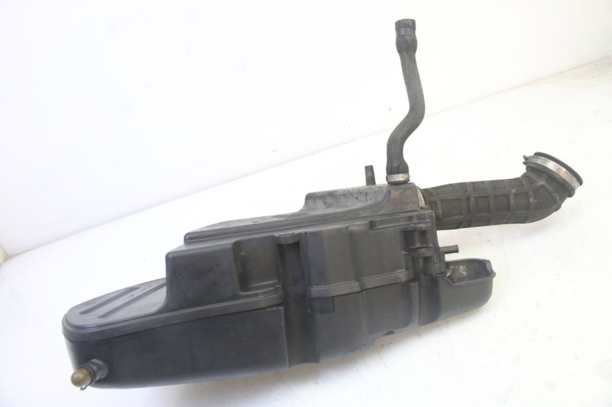 photo de BOITE A AIR PIAGGIO MP3 500 (2011 - 2015)