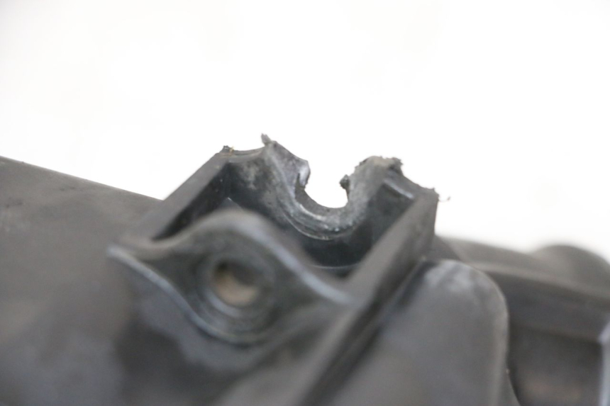 photo de BOITE A AIR PIAGGIO MP3 RL 250 (2007 - 2010)