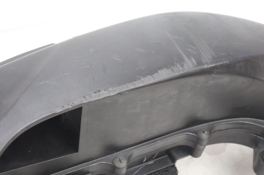 photo de BOITE A AIR YAMAHA N-MAX NMAX 125 (2021 - 2024) - Zoom état d’usage