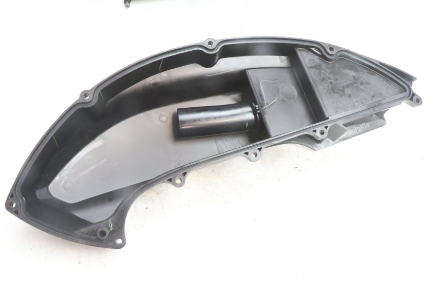 photo de BOITE A AIR YAMAHA N-MAX NMAX 125 (2021 - 2024) - État de surface