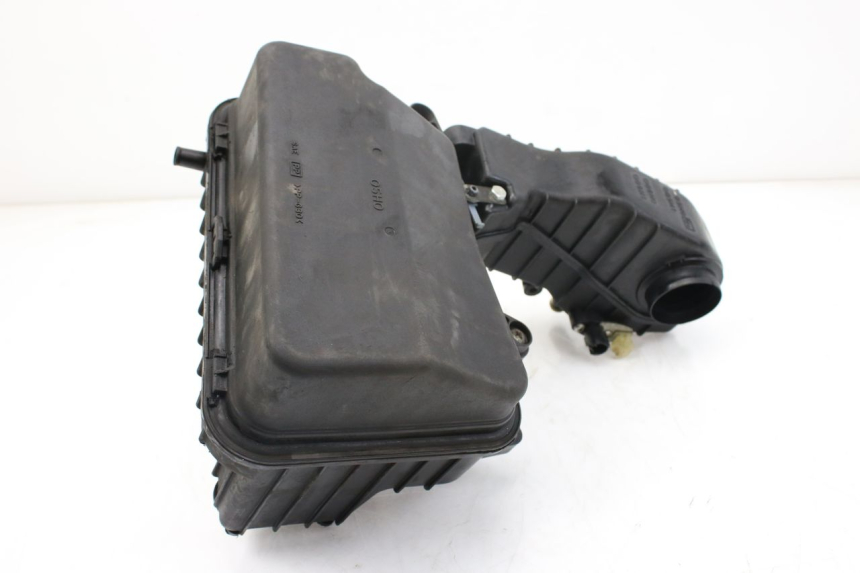 photo de BOITE A AIR SUZUKI AN BURGMAN 400 (2006 - 2010)