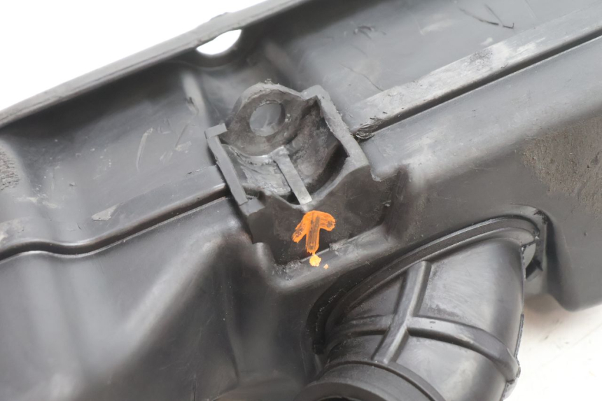photo de BOITE A AIR PIAGGIO VESPA PRIMAVERA 2T 50 (2013 - 2018) - État de surface