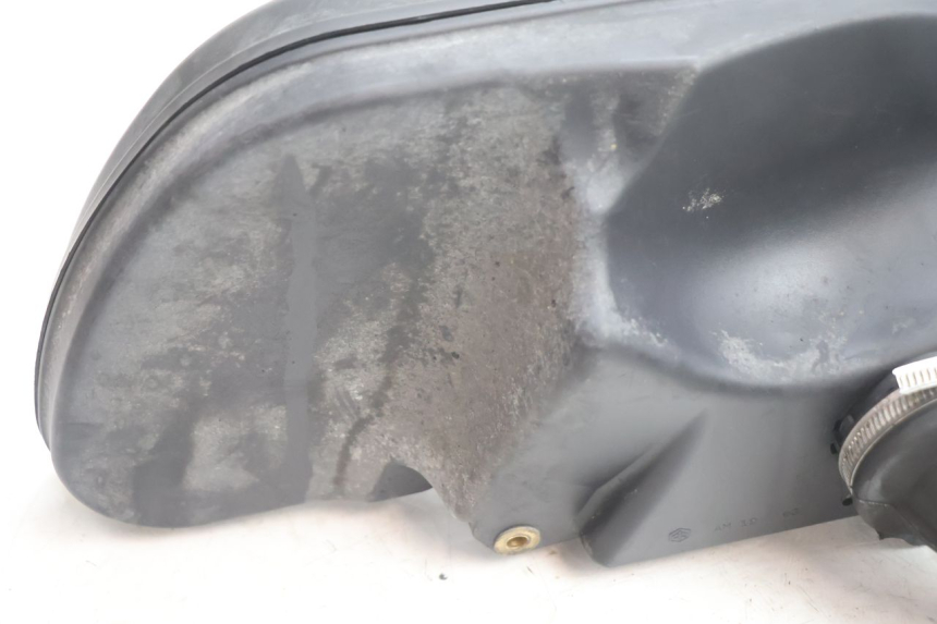 photo de BOITE A AIR PIAGGIO X9 EVOLUTION 125 (2003 - 2007) - Points de fixation