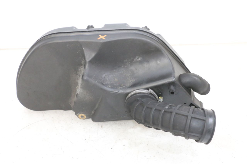 photo de BOITE A AIR PIAGGIO XEVO - X EVO 125 (2007 - 2017) - Gros plan technique