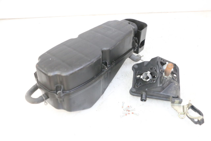 photo de BOITE A AIR HONDA XLV VARADERO 125 (2000 - 2006)