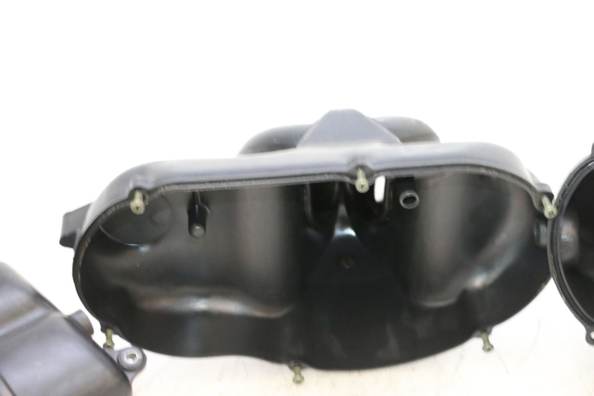 photo de BOITE A AIR YAMAHA XP T-MAX ABS 500 (2005 - 2005) - Pièce contrôlée